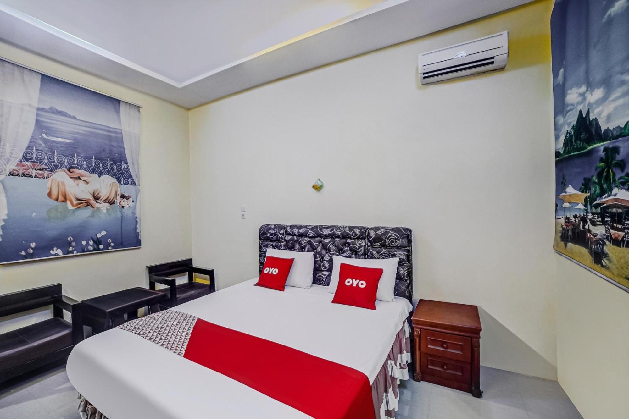 Oyo 90980 Al Karim Syariah Hotell Tanjungbalai Exteriör bild